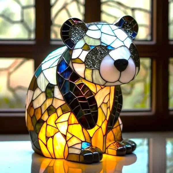 Pandaou | Magisk lampe i farget glass